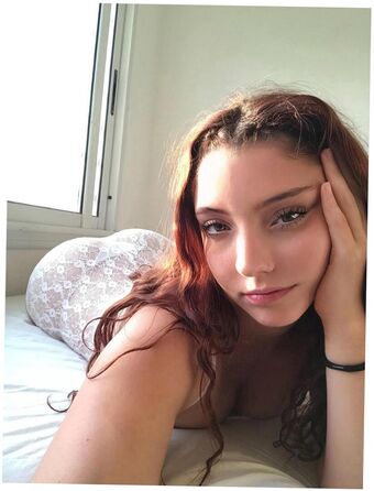 2007emily Photo Fuites Nudes OnlyFans 12