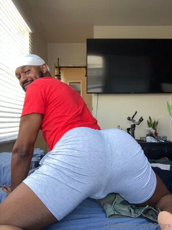 90dgrx Photo Fuites Nudes OnlyFans 13