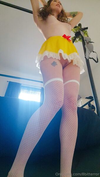 8bitterror Photo Fuites Nudes OnlyFans 9