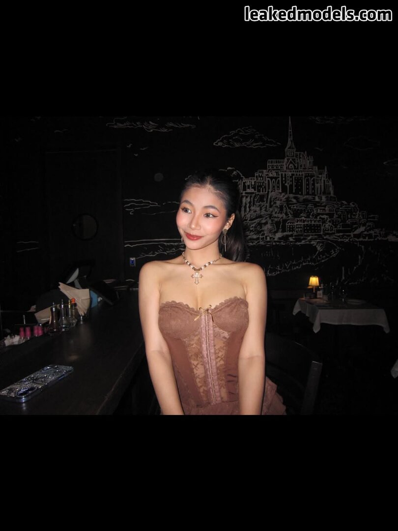 Saipetch B. / aaomhelloo Photo #67
