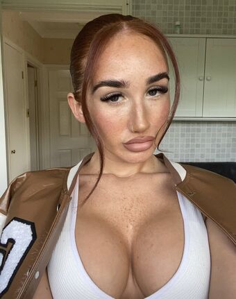 absondabs Photo Fuites Nudes OnlyFans 13