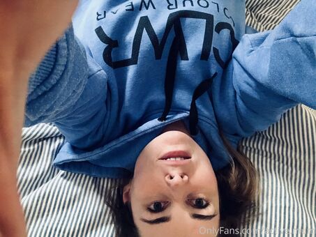 active.mum Photo Fuites Nudes OnlyFans 8