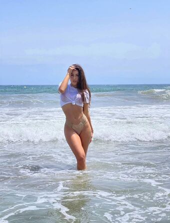 Adalline Photo Fuites Nudes OnlyFans 12
