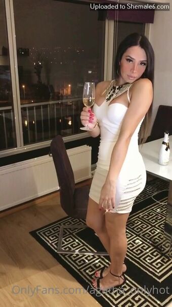 Agatha Onlyhot Photo Fuites Nudes OnlyFans 5