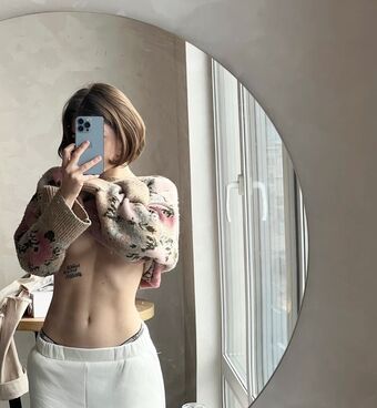 ahellenzita