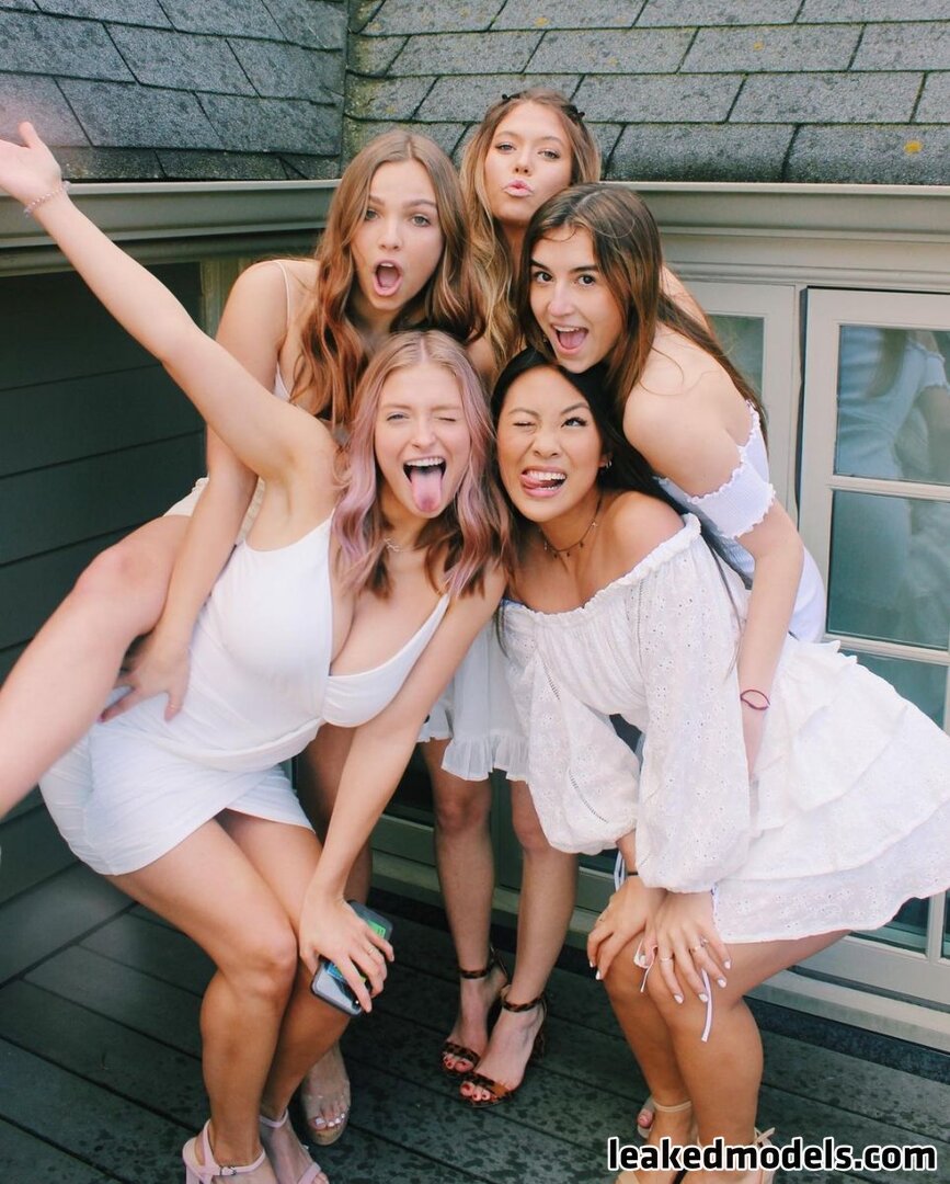 ainsley's seductive gaze