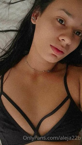 aleja22b Photo Fuites Nudes OnlyFans 4