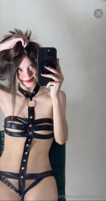 Alejacrack