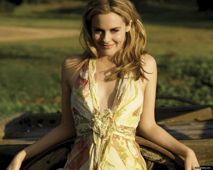 Alicia Silverstone
