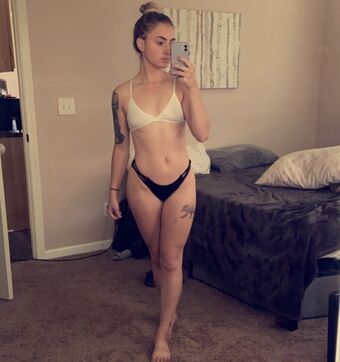 Alixcasey Photo Fuites Nudes OnlyFans 11
