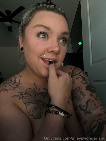 alleyswonderland Photo Fuites Nudes OnlyFans 80