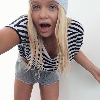 Alli Simpson