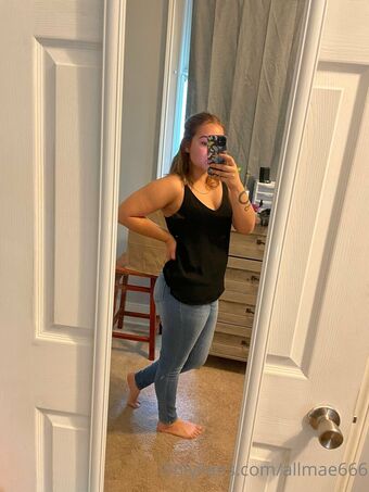 allmae666 Photo Fuites Nudes OnlyFans 9
