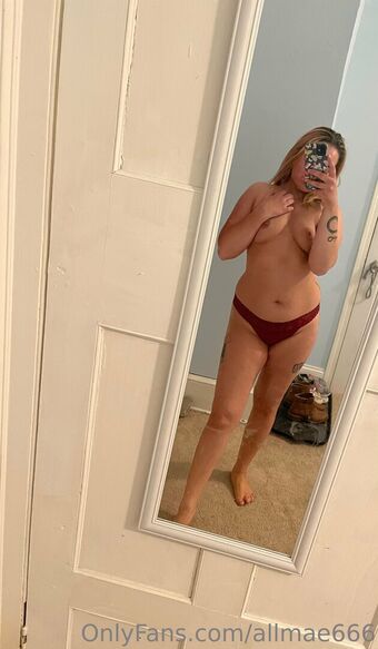 allmae666 Photo Fuites Nudes OnlyFans 16