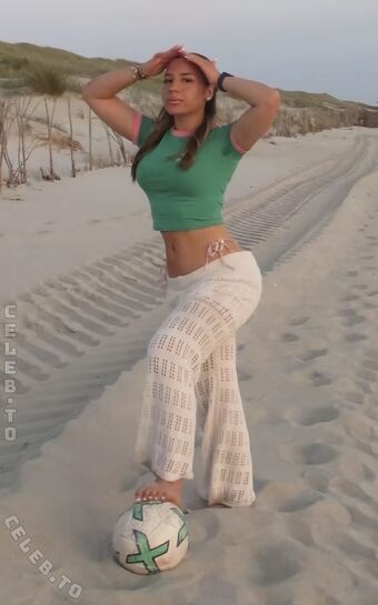 Almahalt Photo Fuites Nudes OnlyFans 18