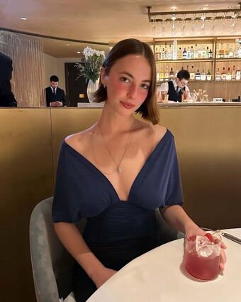 Amelie Manzoli Photo Fuites Nudes OnlyFans 272