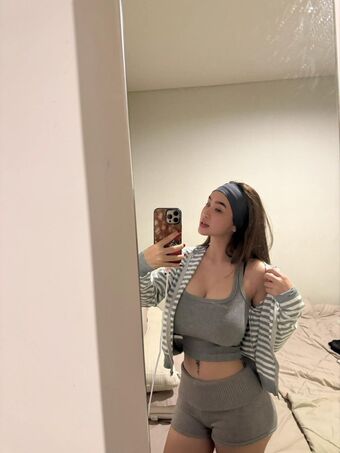 Anastasya Khosasih Photo Fuites Nudes OnlyFans 296