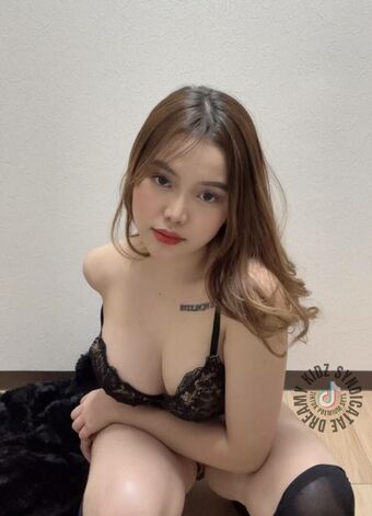 Angelaa5