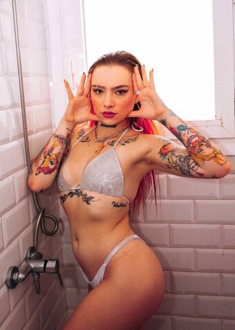 Angie Corine Photo Fuites Nudes OnlyFans 12