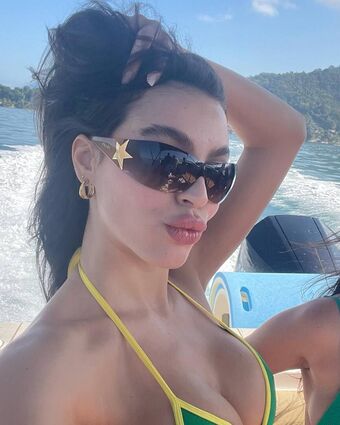Anna Estrella