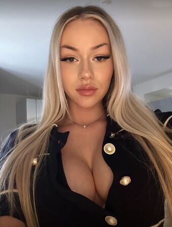 Anthea Photo Fuites Nudes OnlyFans 73