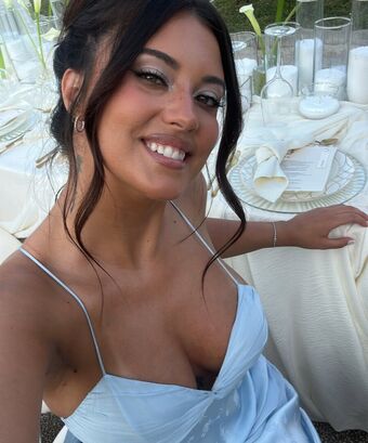 Antonia Photo Fuites Nudes OnlyFans 27