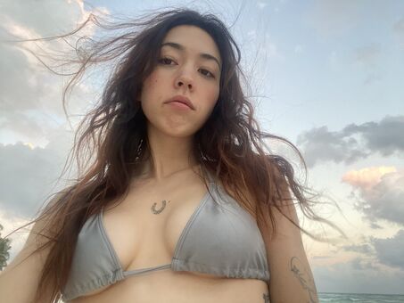 aphextwinsgirlfriend