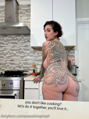 Arabelle Raphael