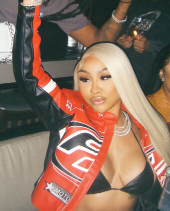 Ari Fletcher Photo Fuites Nudes OnlyFans 53