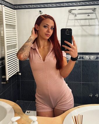 Ari Geli Photo Fuites Nudes OnlyFans 38