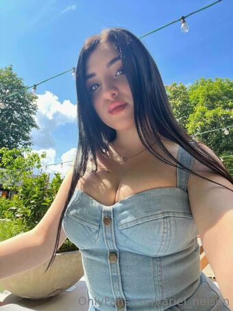 ariel_nelson