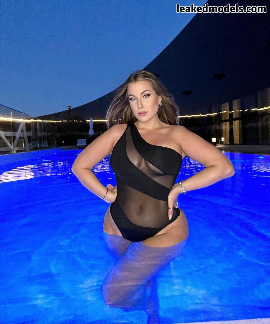 Ariella Eder's body captured in a moment of pure bliss