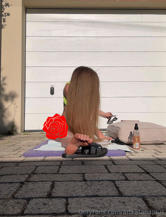 artkatanaplus Photo Fuites Nudes OnlyFans 16