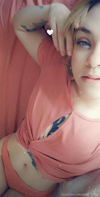 ashesyofree Photo Fuites Nudes OnlyFans 20