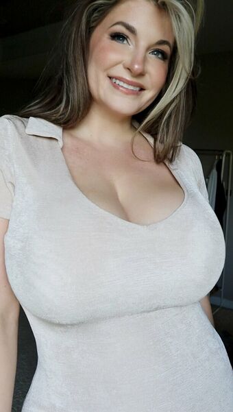 Ashley Bridges Photo Fuites Nudes OnlyFans 27