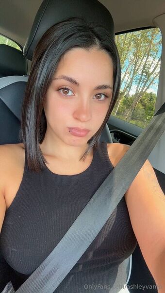 ashleyvamp