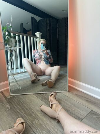 ASMR Maddy Photo Fuites Nudes OnlyFans 38