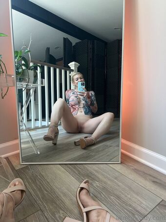 ASMR Maddy Photo Fuites Nudes OnlyFans 39