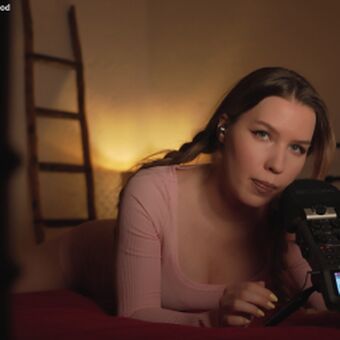 ASMR Mood Photo Fuites Nudes OnlyFans 162