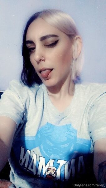 atholytv2 Photo Fuites Nudes OnlyFans 27