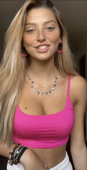 Aurora Marianni Photo Fuites Nudes OnlyFans 8