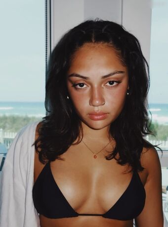 Avani Photo Fuites Nudes OnlyFans 4