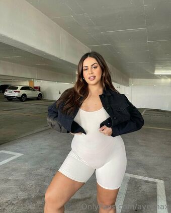 ayeshax Photo Fuites Nudes OnlyFans 18