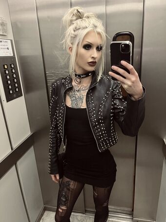 barbieghoulx