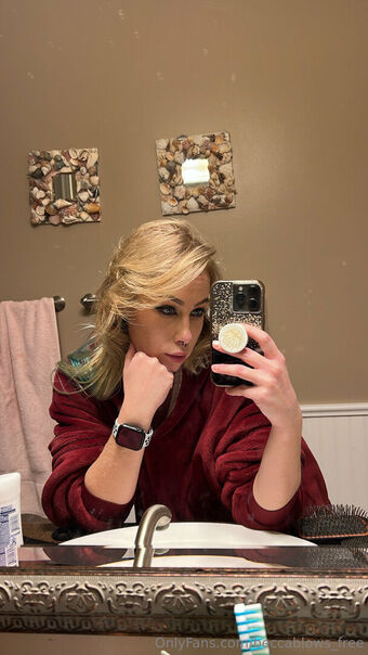 beccablows_free