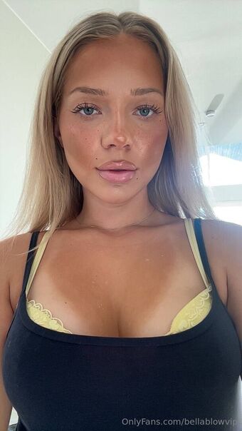 Bellablows Photo Fuites Nudes OnlyFans 11