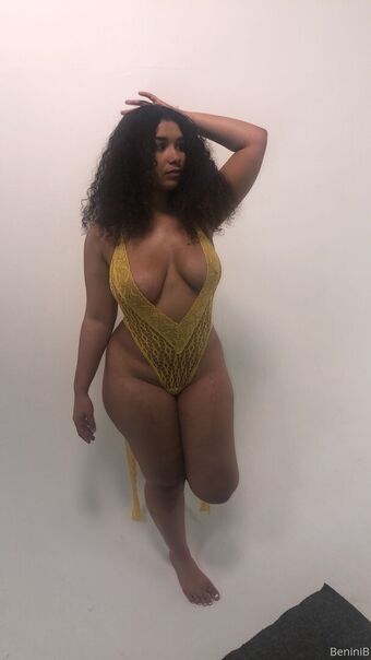 BeniniB Photo Fuites Nudes OnlyFans 1