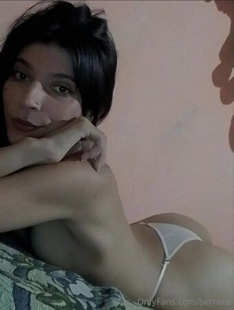 berraka Photo Fuites Nudes OnlyFans 19