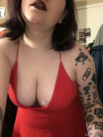 bigtiddyemo Photo Fuites Nudes OnlyFans 19