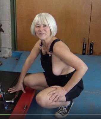 Biker Stuff Photo Fuites Nudes OnlyFans 9